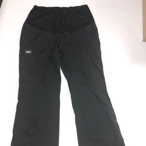 Cherokee medium black maternity scrub pants Style #4208
